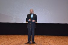 В Баку показали фильм "Silahdaşlar" (ФОТО)