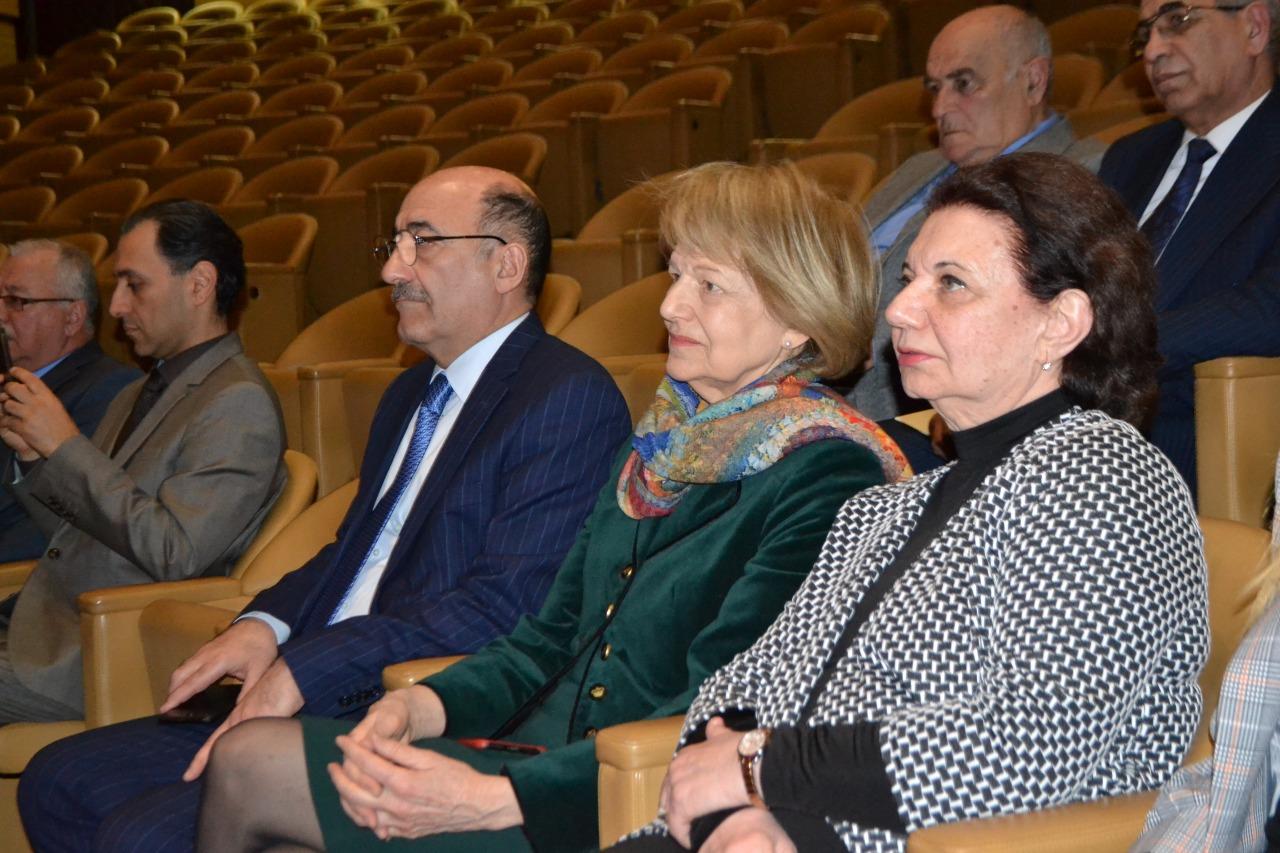 Баронесса Эмма Николсон восхищена азербайджанским мугамом (ФОТО)