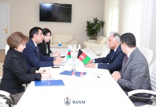 Посол Афганистана в Азербайджане посетил Бакинскую Высшую школу нефти (ФОТО)
