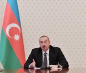 При Президенте Ильхаме Алиеве состоялось совещание, посвященное экономическим и социальным вопросам (ФОТО)