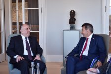 Azerbaijani FM meets with President of ICRC (PHOTO)