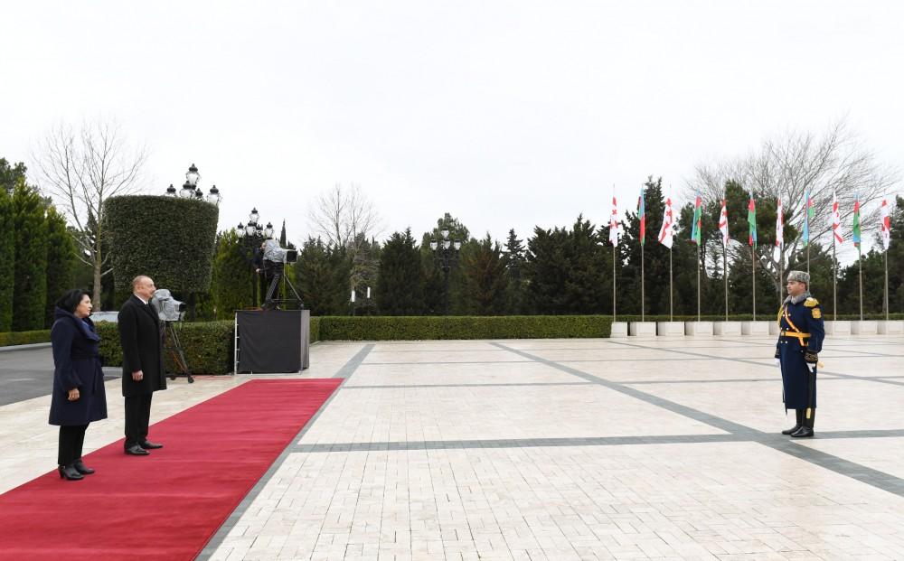 Gürcüstanın Prezidenti Salome Zurabişvilinin rəsmi qarşılanma mərasimi olub (FOTO)
