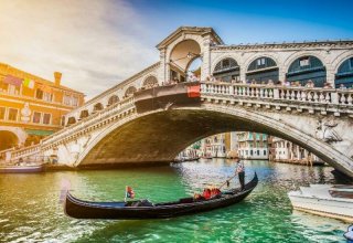 Власти Венеции введут плату за въезд в город