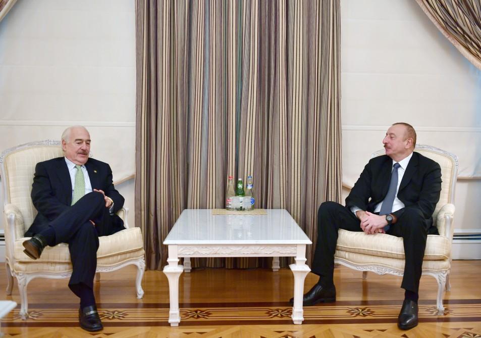 Azerbaijani president receives head of Centrist Democrat International (PHOTO)