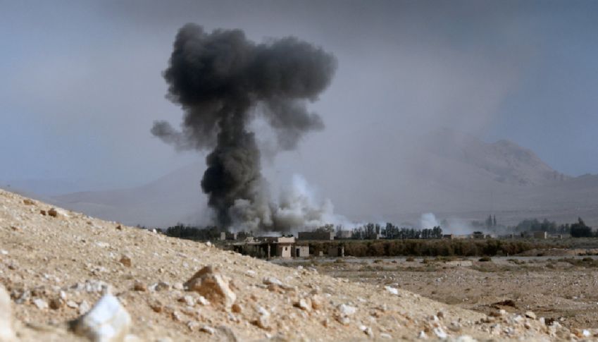 Terrorists set off pre-Installed explosives in attack on oil tanks in Syria's Baniyas
