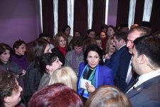 Gürcüstan Prezidenti Qaxda gürcü icmasının üzvləri ilə görüşüb (FOTO)