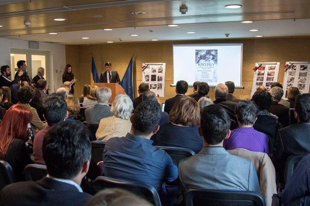 В Румынии почтили память жертв Ходжалинского геноцида (ФОТО)