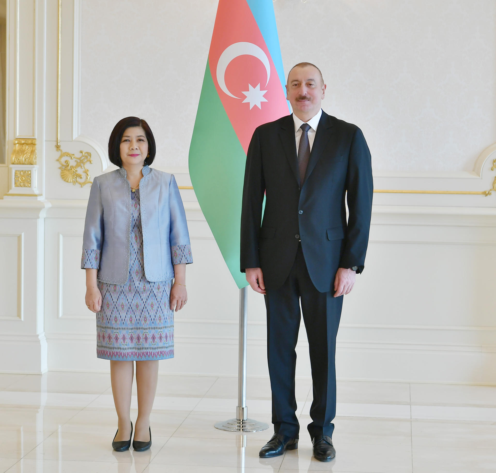 Президент Ильхам Алиев принял верительные грамоты послов ряда стран (ФОТО)