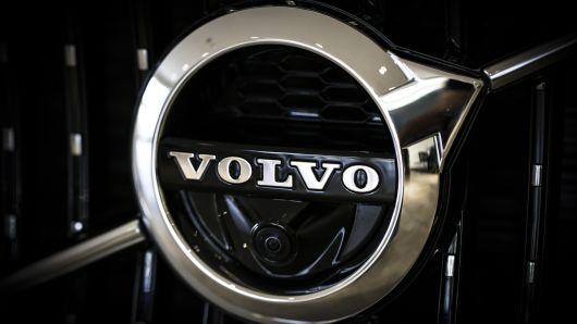 Volvo запускает в России новый бренд Recharge
