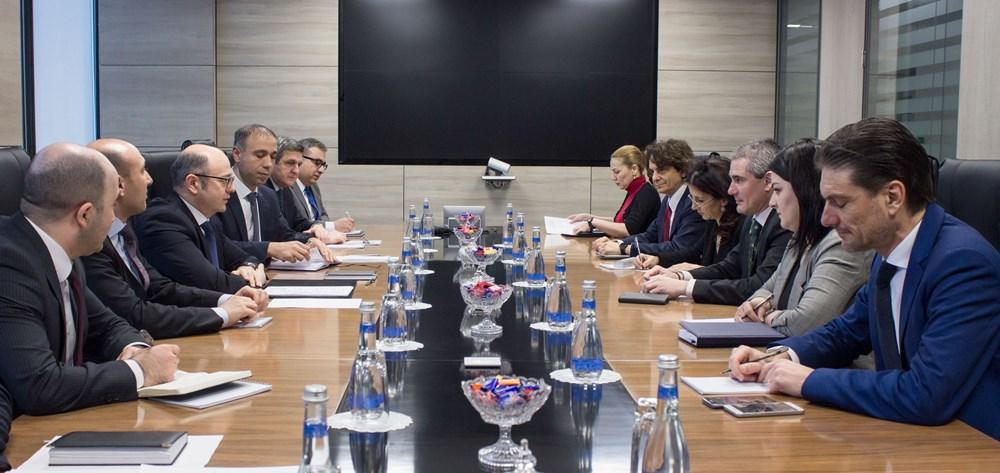 Italy eyes to invest in Azerbaijan’s energy sector and technologies (PHOTO)