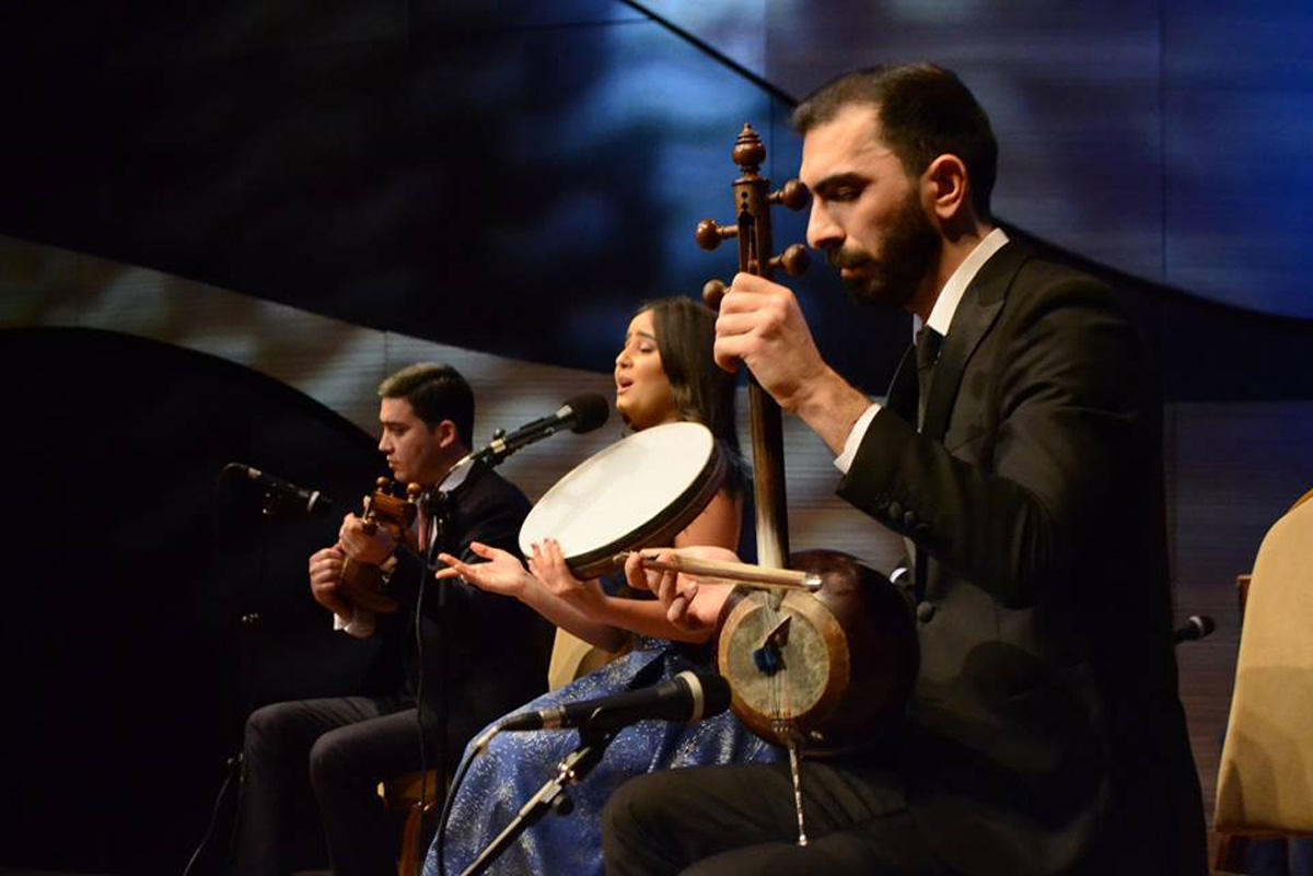 Там, где живет мугам - звонкие голоса азербайджанских вокалистов (ФОТО)