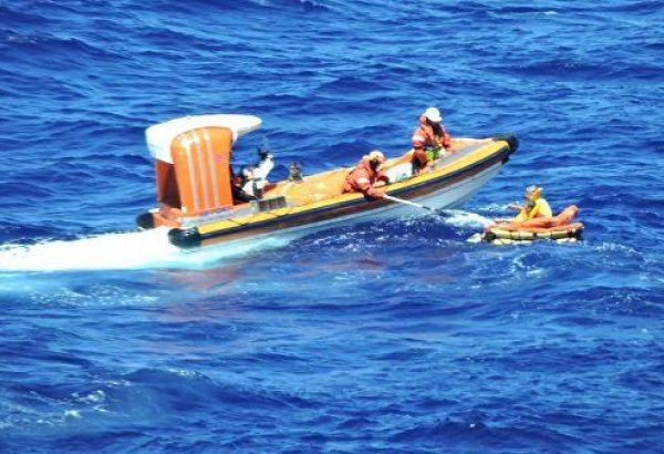 В Карибском море людей с упавшего самолета спасли на круизном лайнере