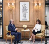 Azerbaijani First VP meets founder of French National Cancer Institute (PHOTO)