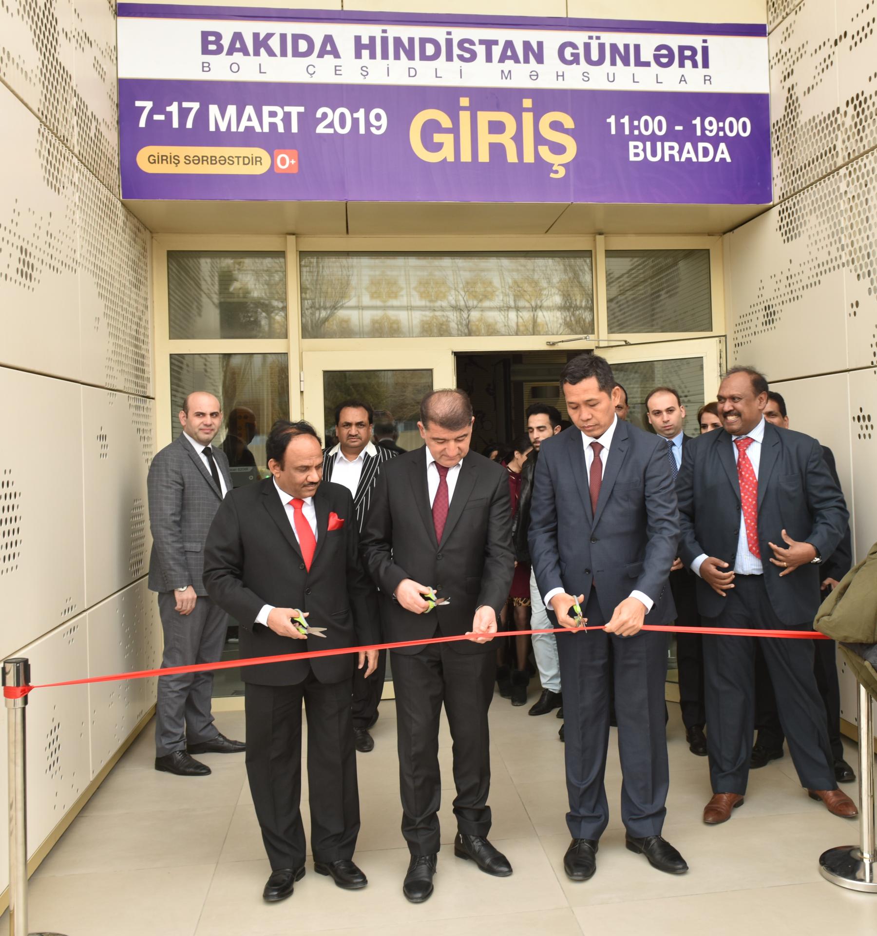 Biggest Exclusive Indian Product Trade Show inaugurated in Baku (PHOTO)