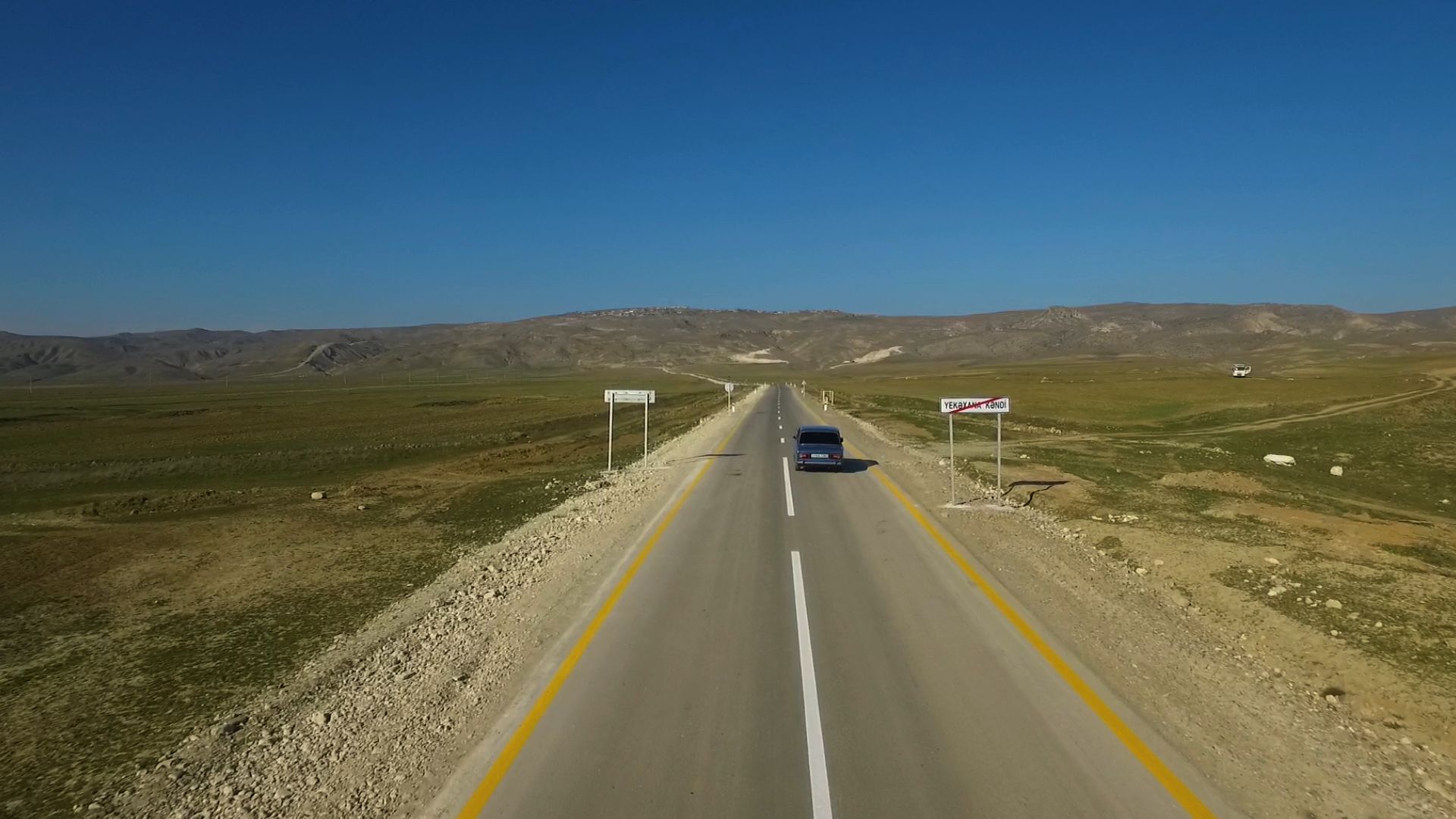 Qobustan-Poladlı avtomobil yolu yenidən qurulub (FOTO)