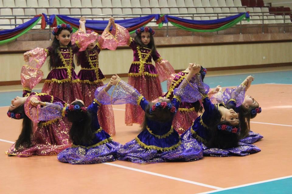 В Азербайджане определят лучших танцоров (ФОТО)