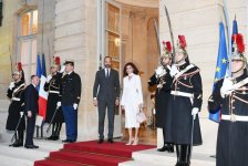 Azerbaijan's First VP, French PM Édouard Philippe hold one-on-one meeting (PHOTO)