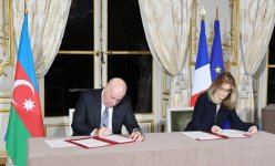 Azerbaijan's First VP, French PM Édouard Philippe hold one-on-one meeting (PHOTO)