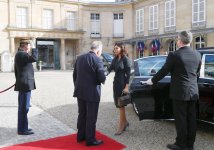 First Vice-President of Azerbaijan Mehriban Aliyeva meets President of French Senate Gerard Larcher (PHOTO)