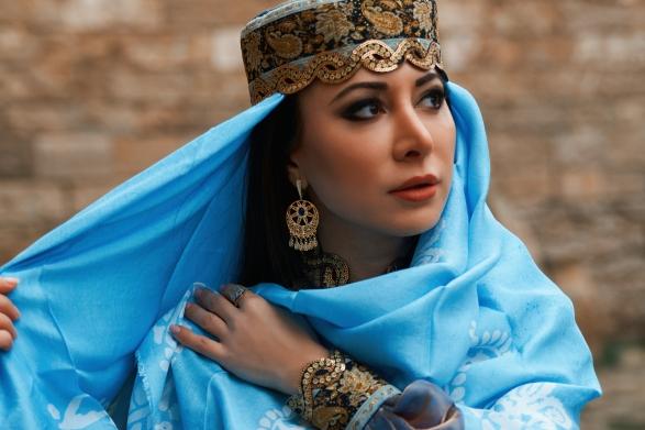 Онлайн-лекция об азербайджанском национальном костюме