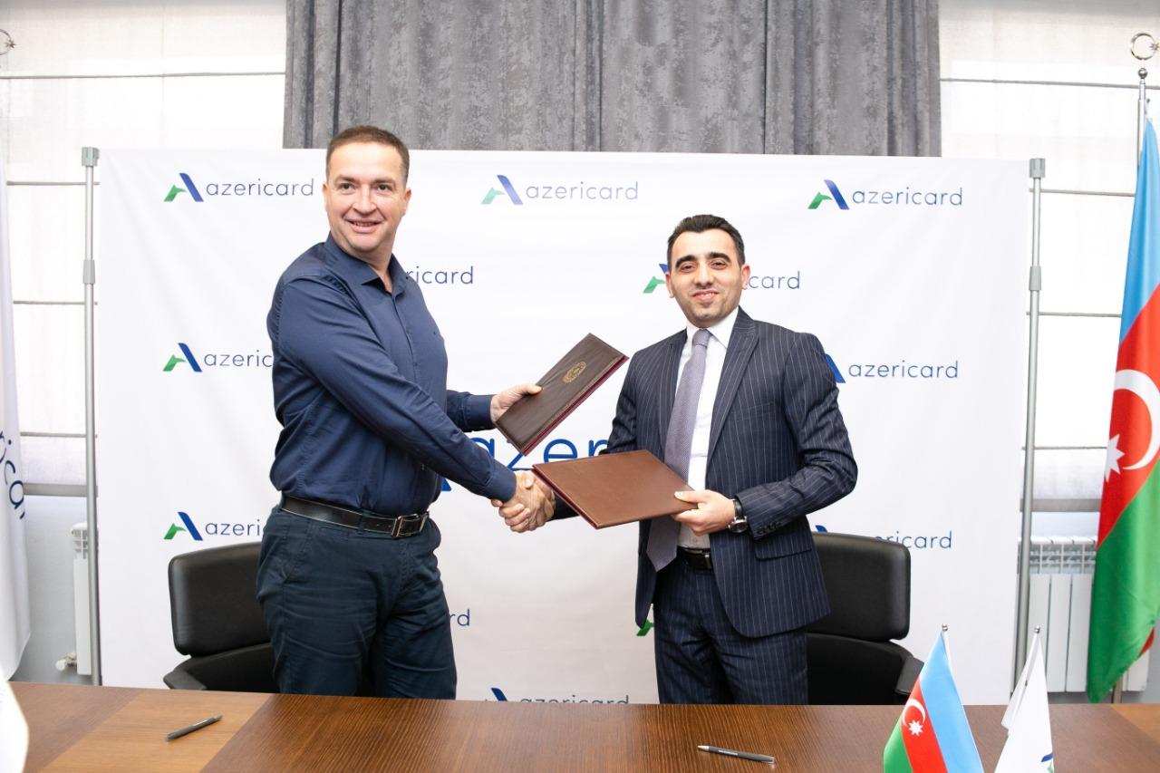 "Azericard" və "STEP IT Academy" əməkdaşlıq haqqında memorandum imzaladılar (FOTO)