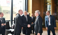 Azerbaijani president attends 7th Global Baku Forum (PHOTO)