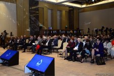 VII Глобальный Бакинский форум продолжает работу панельными обсуждениями (ФОТО)