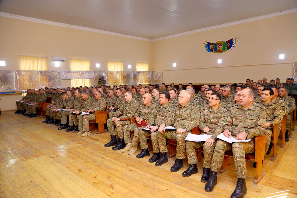 Азербайджанская армия завершила крупномасштабные учения (ФОТО)