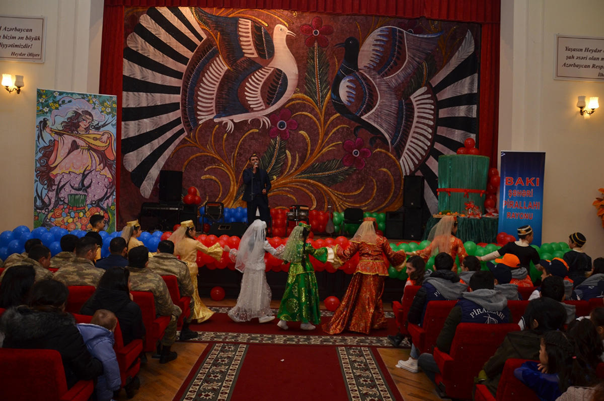 В Пираллахинском районе Баку отметили праздник Новруз (ФОТО)