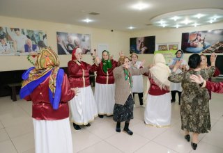 Heydər Əliyev Fondu sosial xidmət müəssisəsində Novruz şənliyi təşkil edib (FOTO)