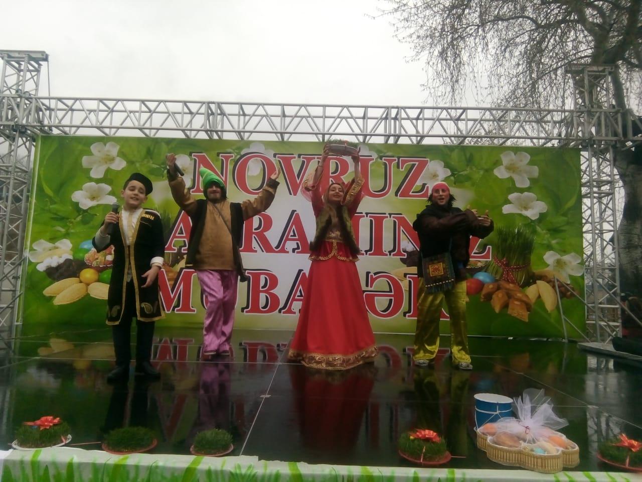 Xətai rayonunda Novruz şənliyi  keçirilib (FOTO)