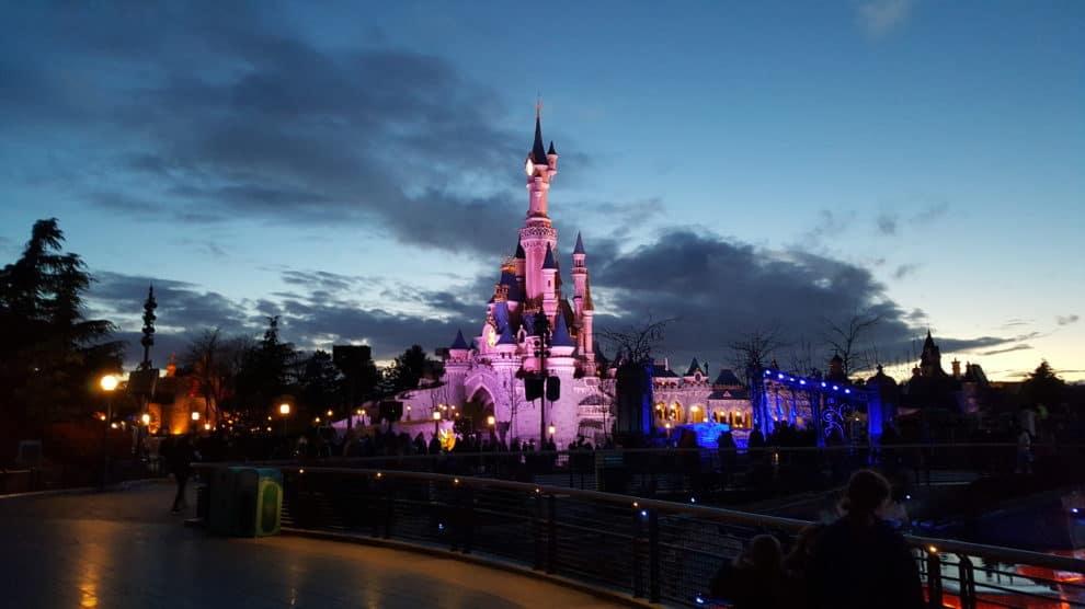 Паника в парижском Disneyland (ВИДЕО)