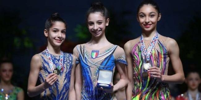 Азербайджанская гимнастка завоевала две бронзовые медали на турнире во Франции
