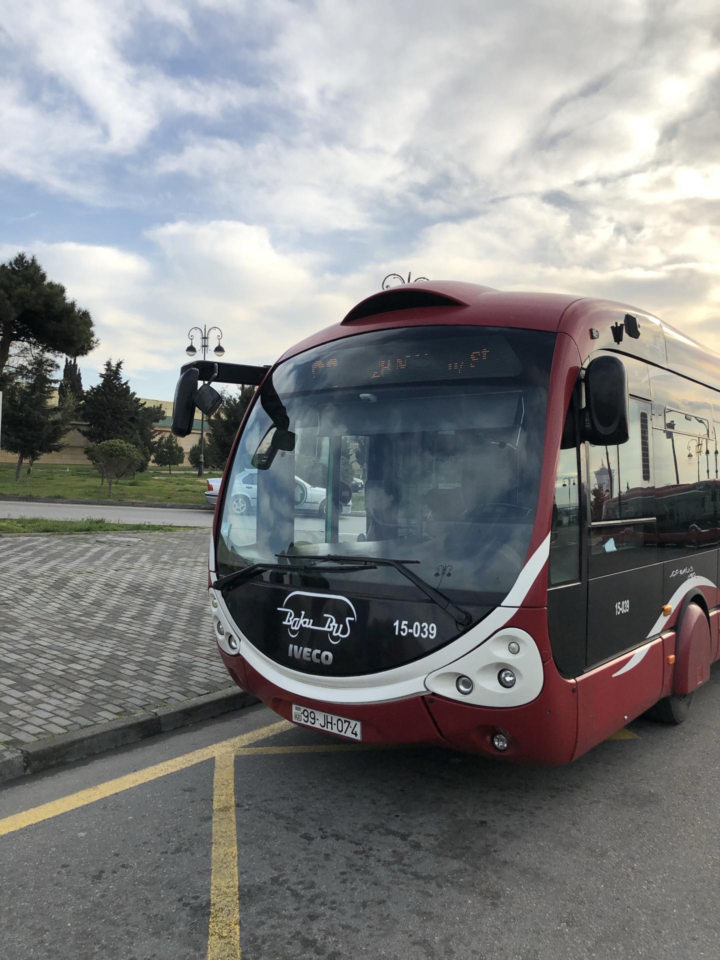 Пассажироперевозки по маршруту № 88 в Баку осуществляются автобусами "BakuBus" (ФОТО)