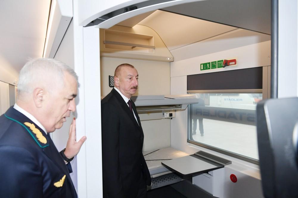 President Ilham Aliyev views passenger train to run on Baku-Tbilisi- Kars route (PHOTO)