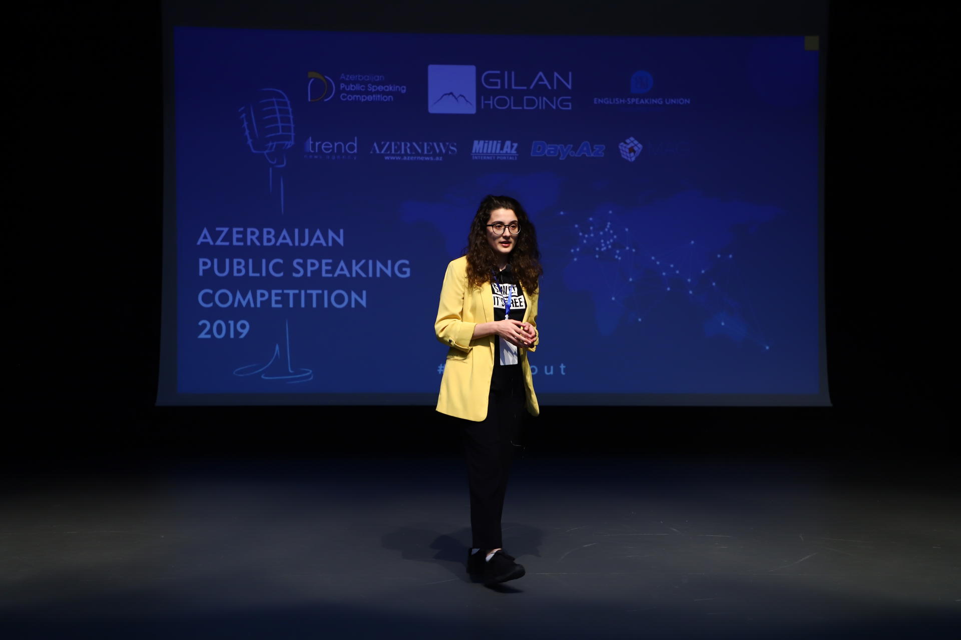 Определен лучший молодой оратор Азербайджана (ФОТО)