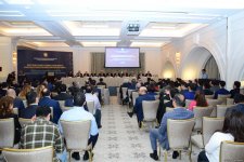 В Баку прошла презентация Платформы диалога между государством и бизнесом (ФОТО)
