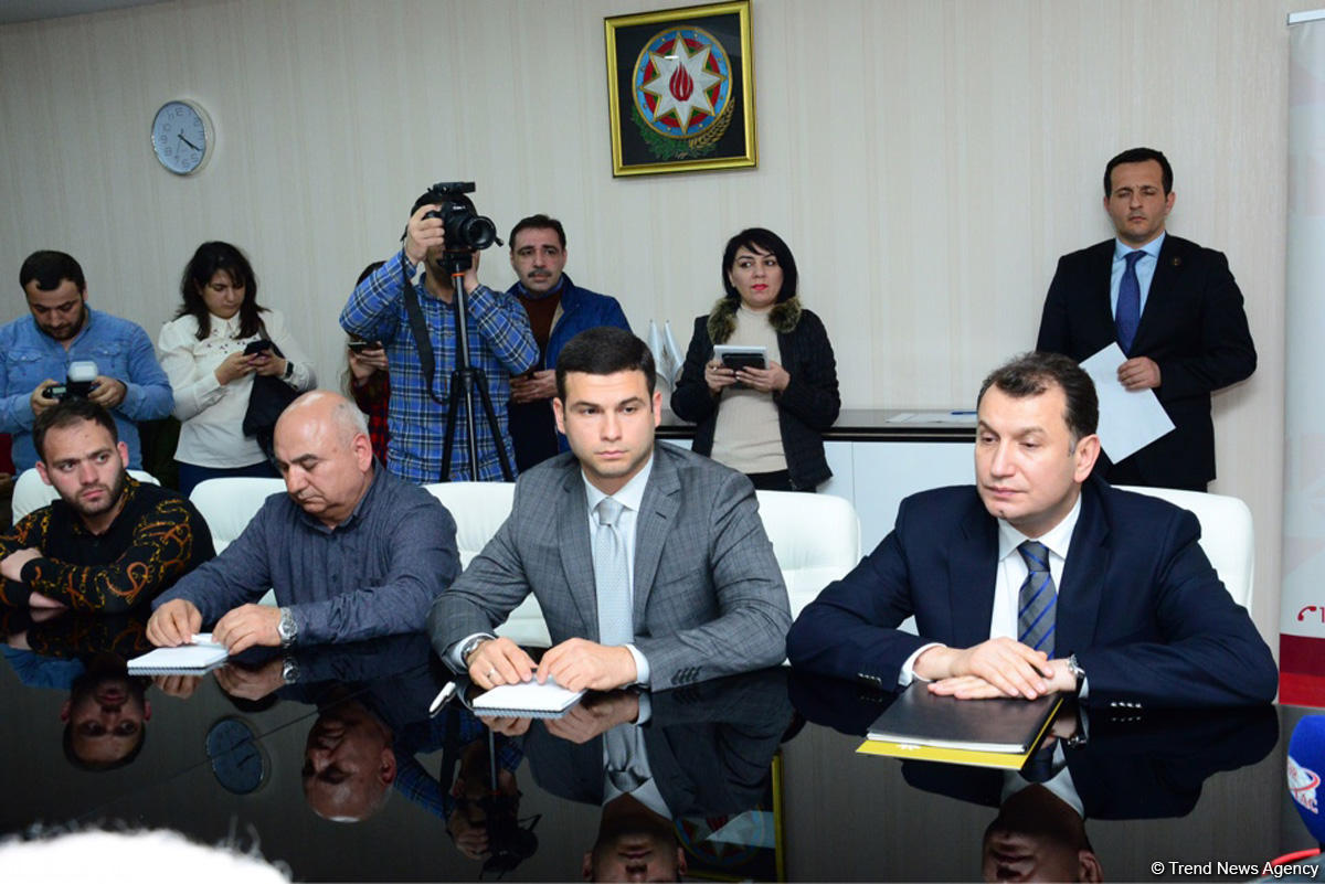 57 предпринимателей сгоревшего в Баку т/ц "Диглас" уже получили финансовую помощь - министр (ФОТО)