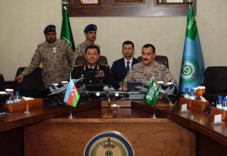 General Staff Chief of Azerbaijani Armed Forces visits Saudi Air Force Operational Center (PHOTO)