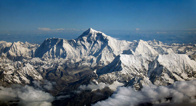 Everestin hündürlüyünü yenidən ölçəcəklər