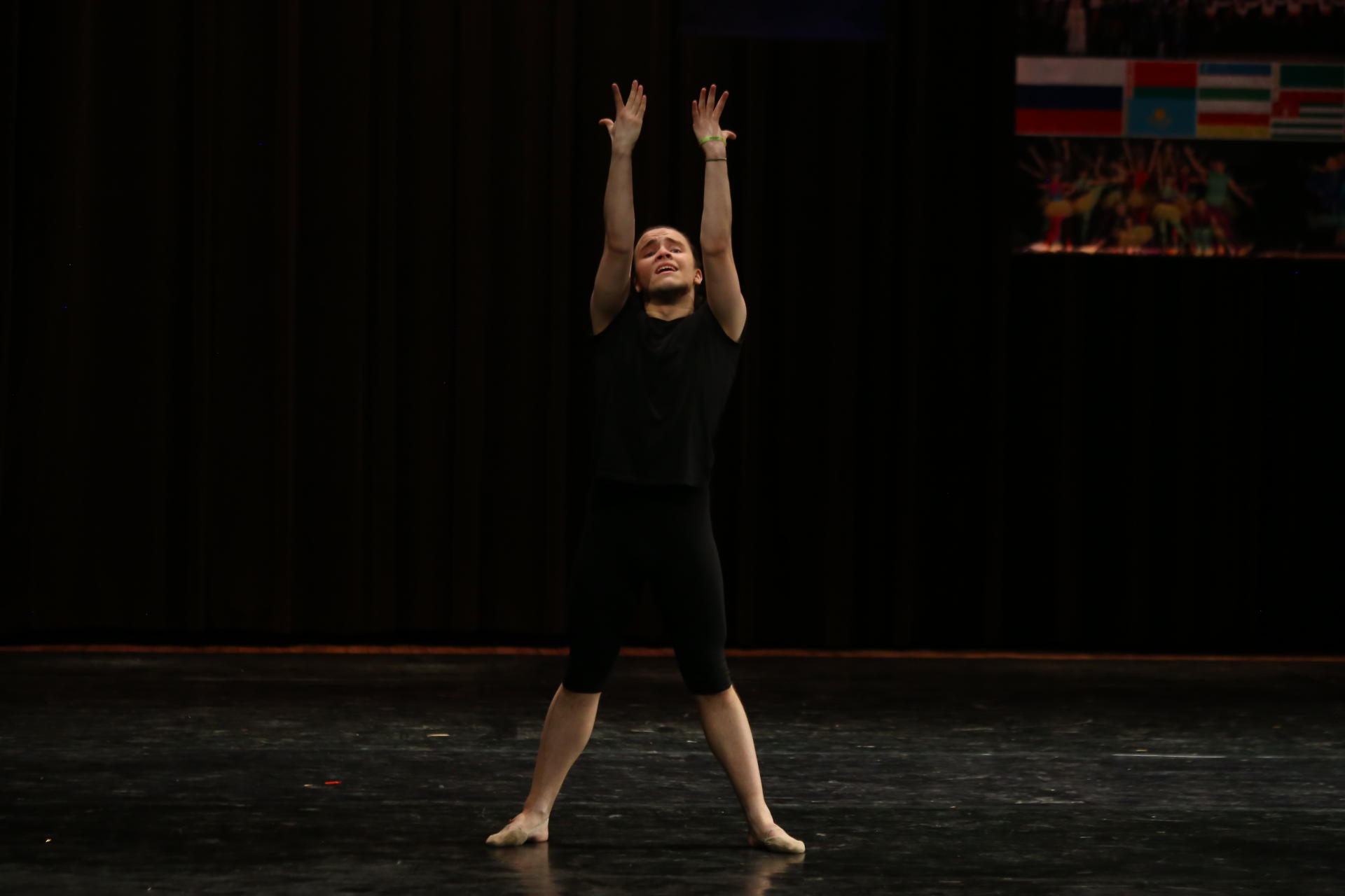 Азербайджанский танцор стал Кремлевской звездой (ФОТО)