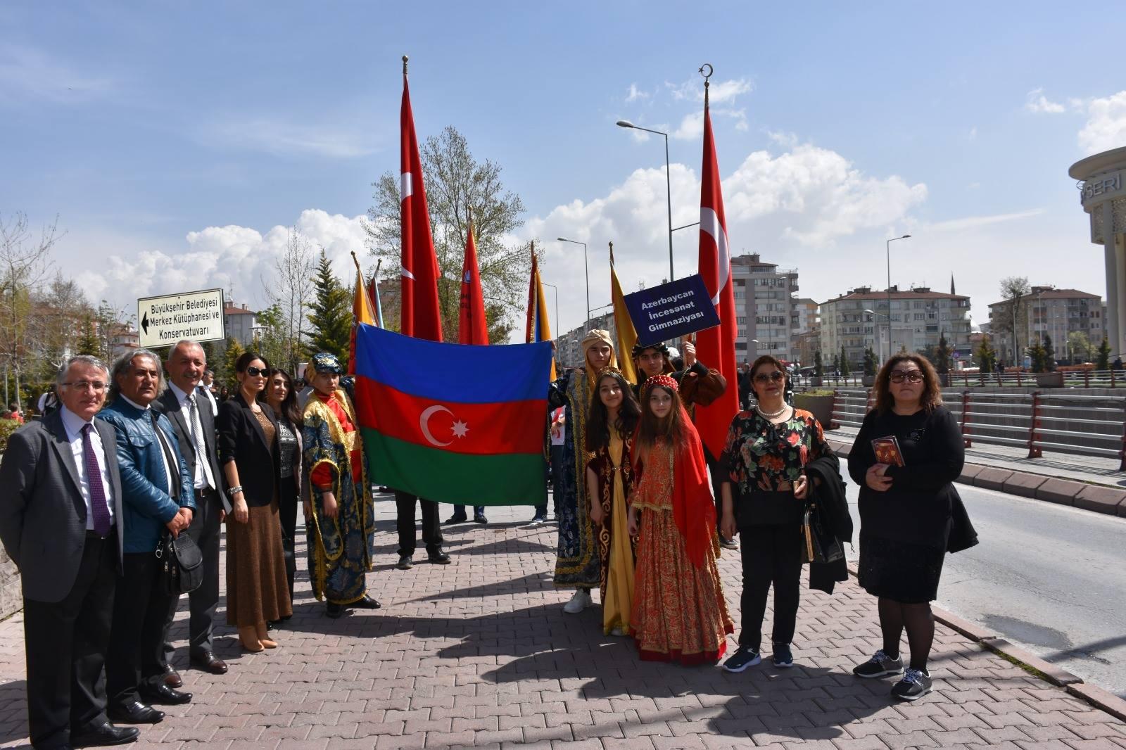 Азербайджан представлен на международном фестивале в Кайсери (ФОТО)