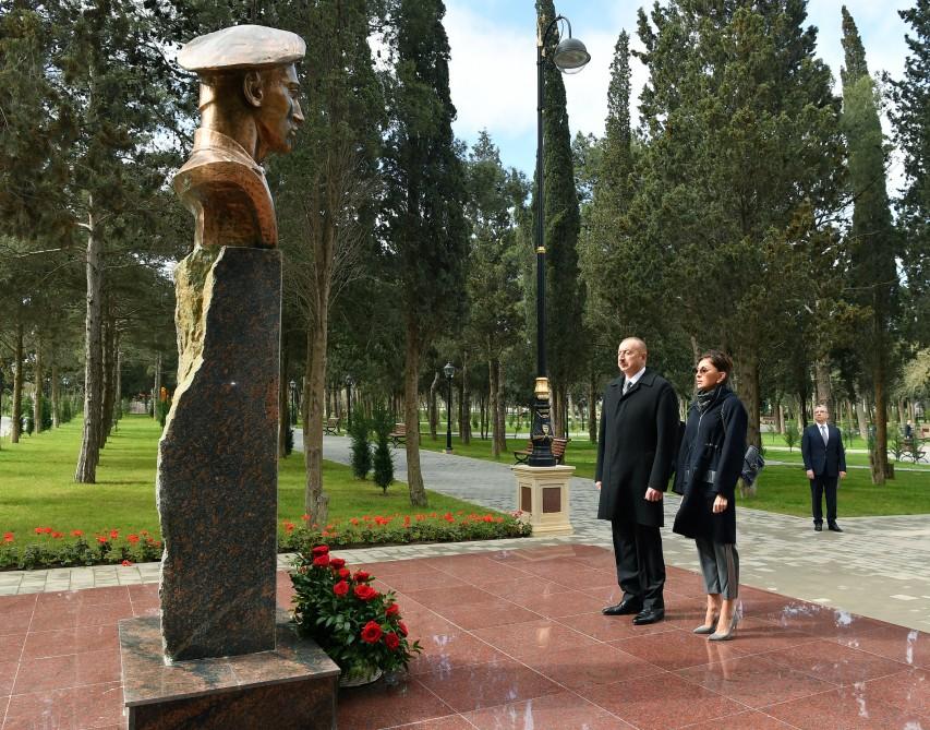 Azerbaijani president, First lady view conditions created at reconstructed Neftchilar park in Baku (PHOTO)