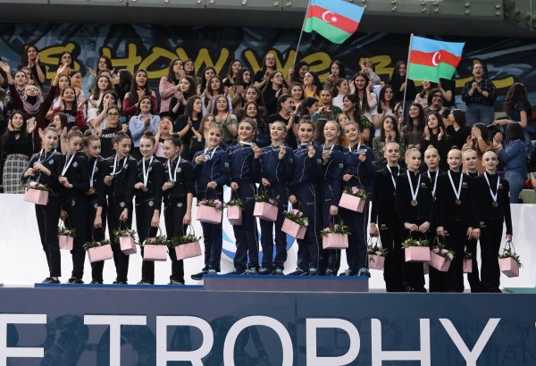 У Азербайджана «золото» и «серебро»: в Баку награждены победители AGF Junior Trophy среди команд в групповых упражнениях с пятью обручами и пятью лентами (ФОТО)
