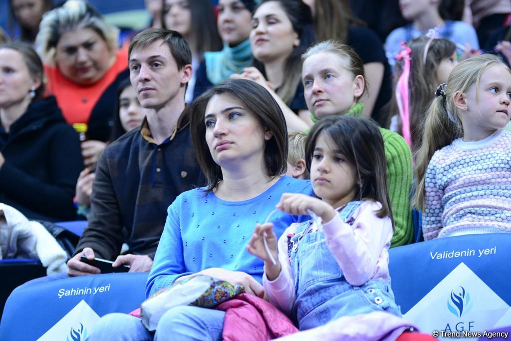 Bakıda bədii gimnastika üzrə II AGF Junior Trophy beynəlxalq turnirinin ikinci günü start götürüb (FOTO)