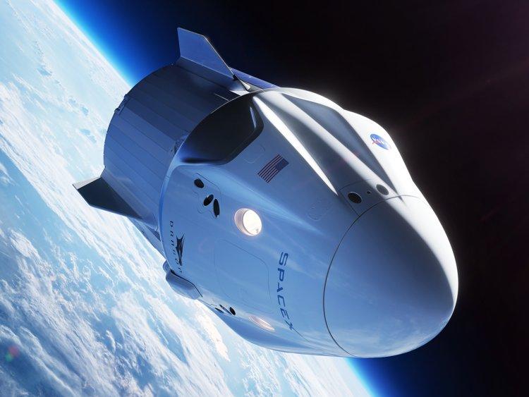 SpaceX испытает систему спасения новейшего корабля Crew Dragon