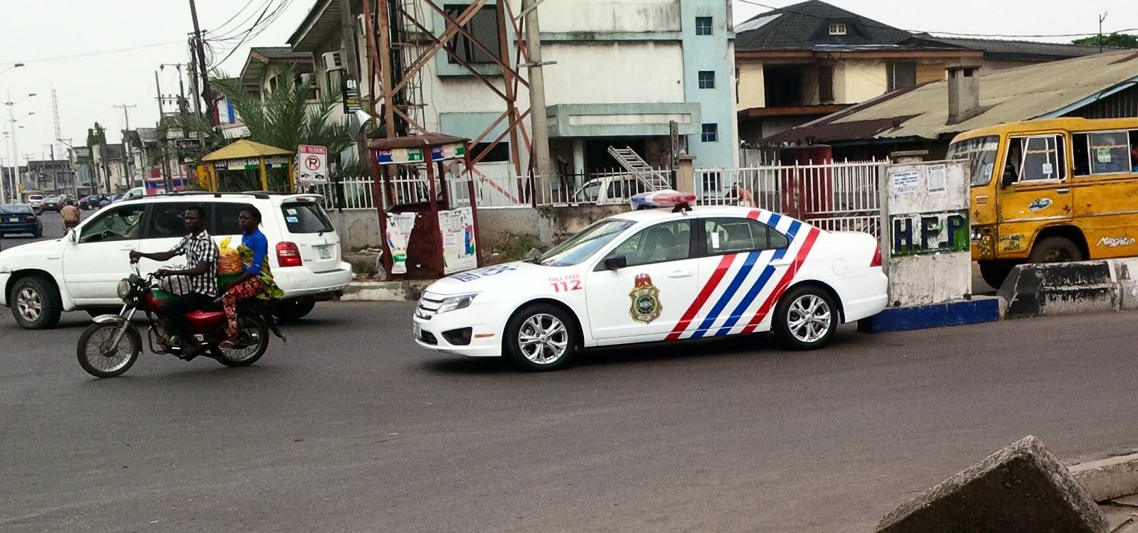 Nigeriyada polis avtomobili insanların üzərinə sürüb: 8 ölü, 30 yaralı