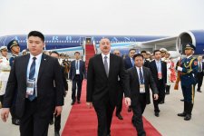 President Ilham Aliyev arrives in China for working visit (PHOTO)