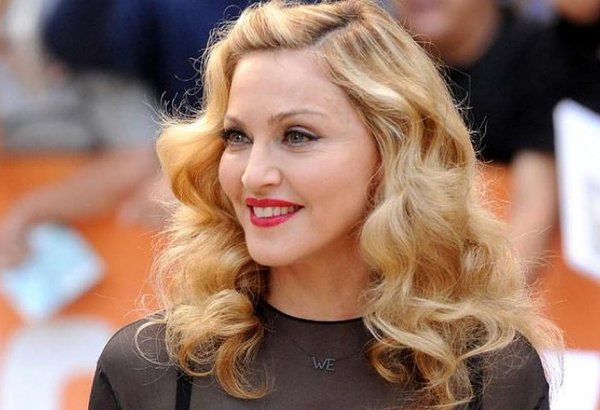 Мадонна снимет фильм-автобиографию