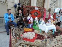 Гусарские бабушки вызвали удивление в Хачмазе (ФОТО)